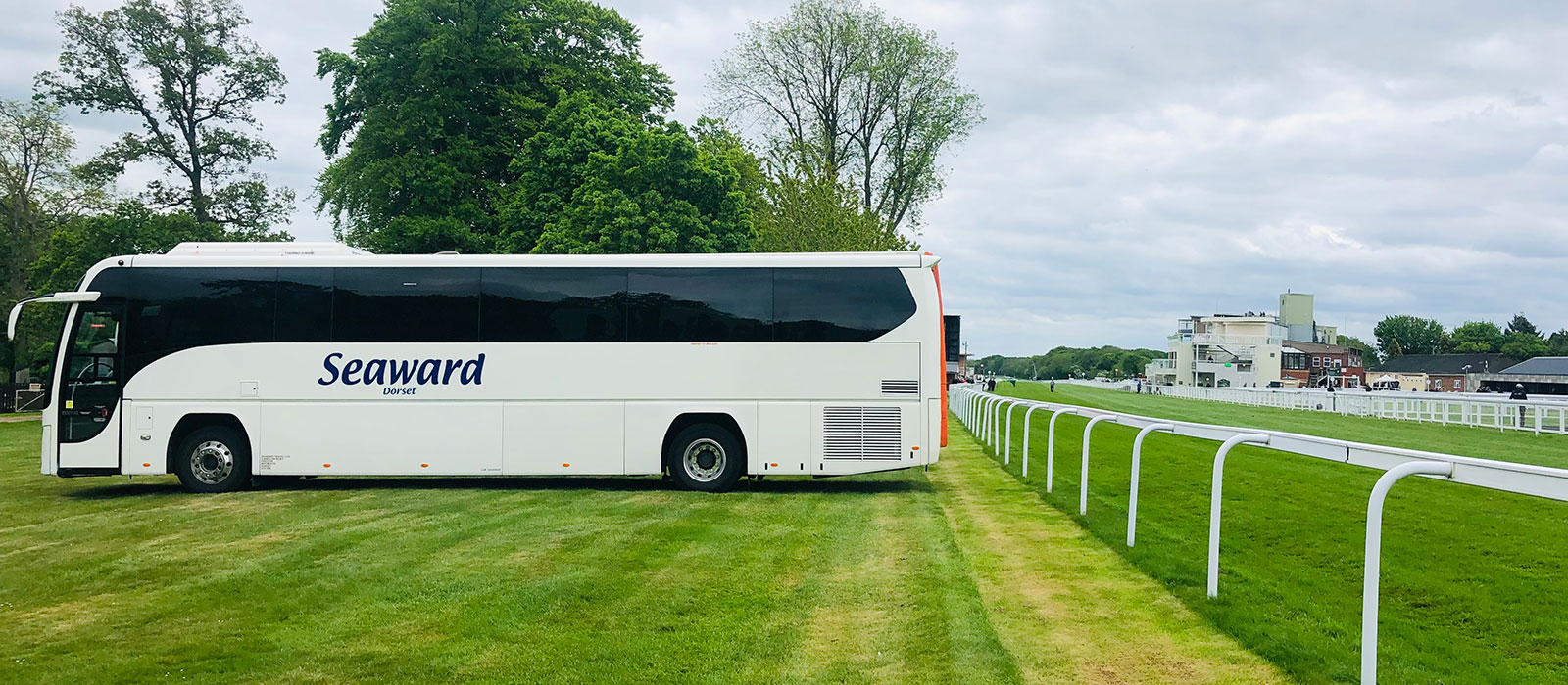 61 seat high capacity coach